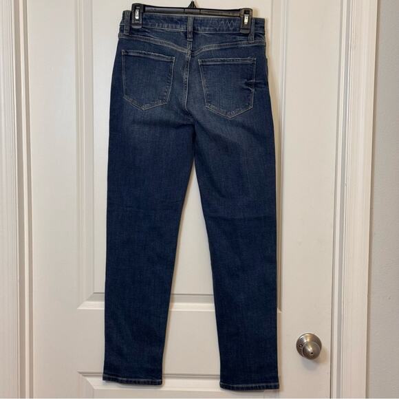 Studio Blue Straight Leg Jeans Classic Denim NWOT - Picture 3 of 3